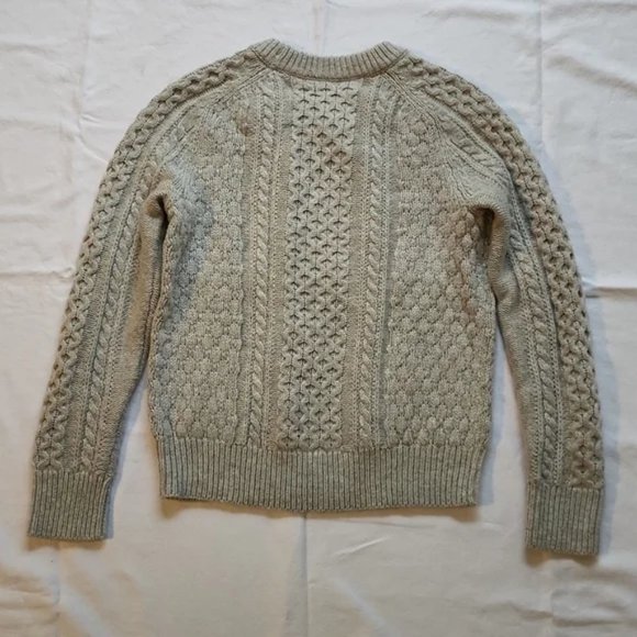 ☀️J.Crew cable knit Sweater☀️ - Picture 4 of 4
